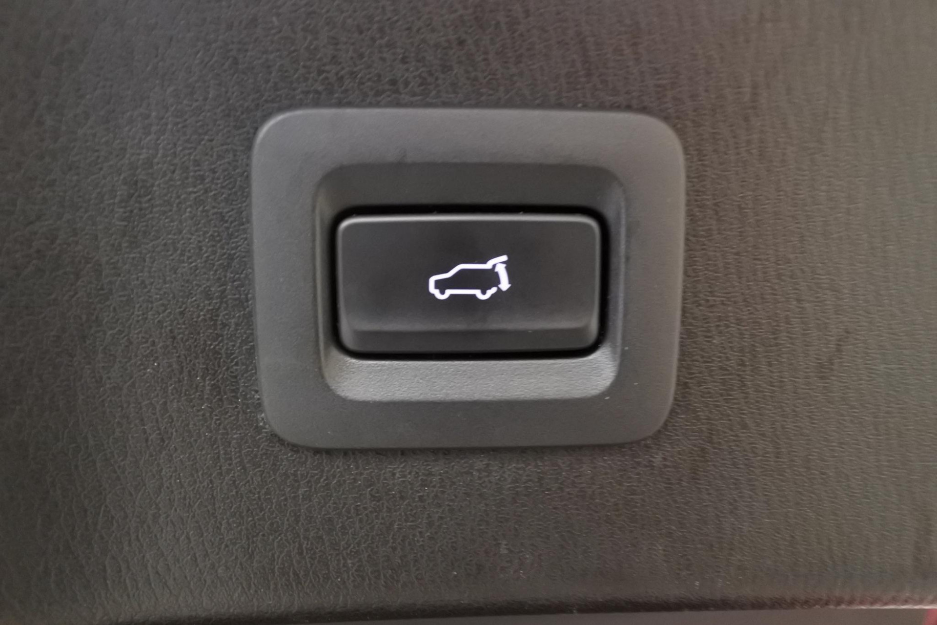 44420324-1-11.jpg